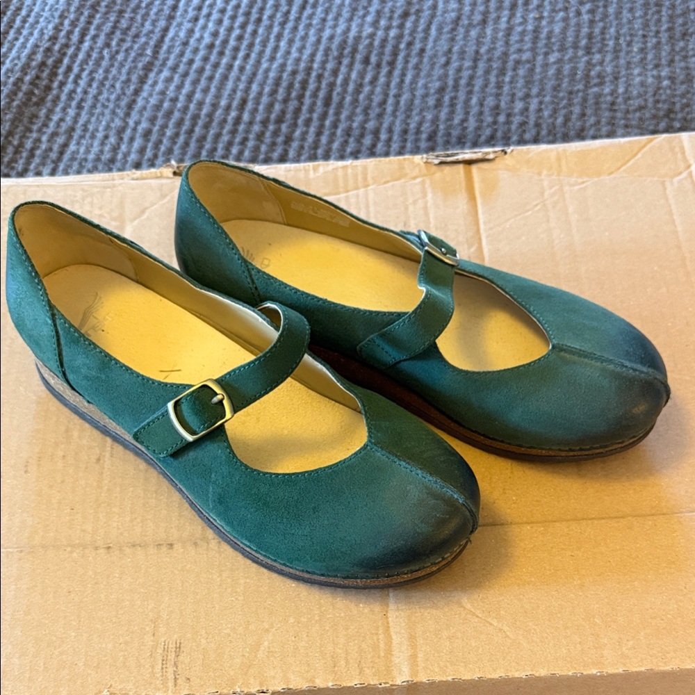 Dansko Teal Mary Janes